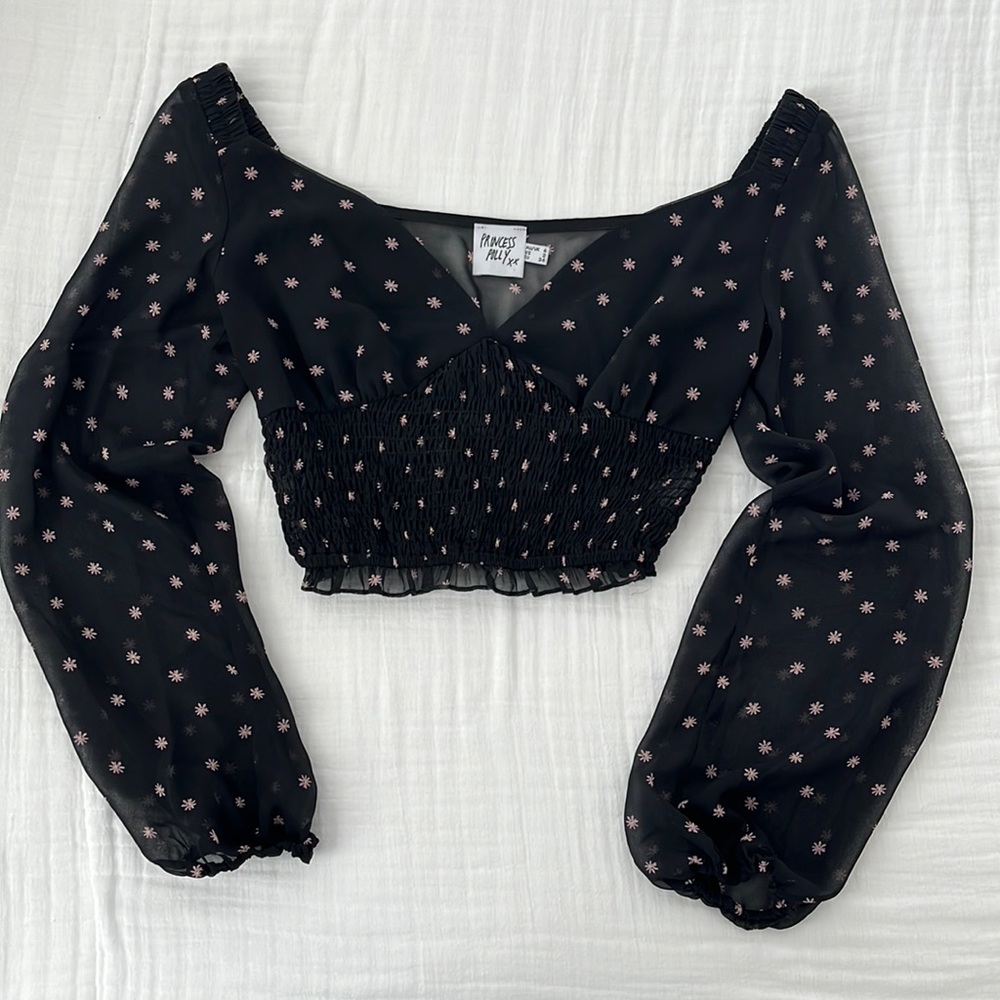 Floral black long sleeve top